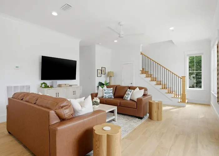 The Tannin House - Meeting House Square 7 Holiday home *