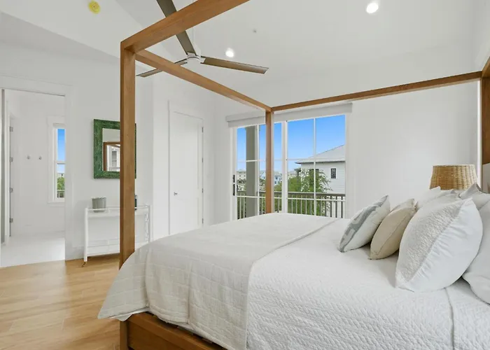 The Tannin House - Meeting House Square 7 *