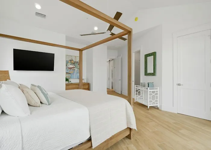 The Tannin House - Meeting House Square 7 *
